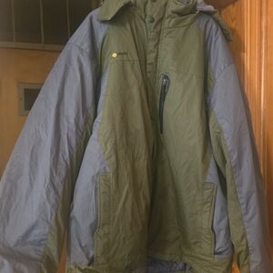 GEMYSE Men's Waterproof Mountain Ski Jacket Fleece Winter Windproof Coat wi